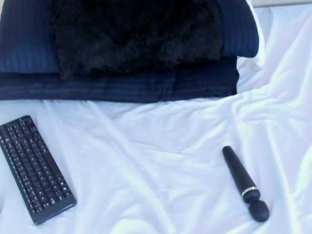 Valery-Smith live cam on BongaCams