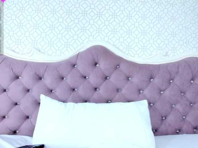 Valery-Smith live cam