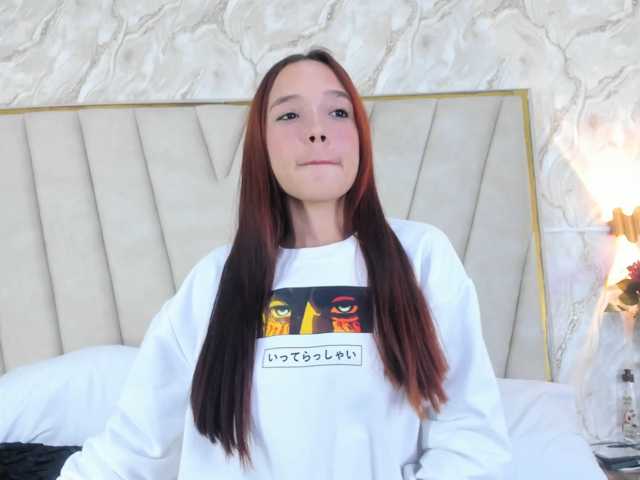 Valery-Smith live cam on BongaCams