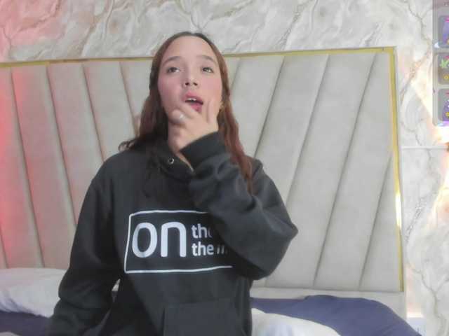 Valery-Smith live cam on BongaCams