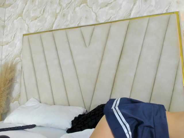Valery-Smith live cam on BongaCams