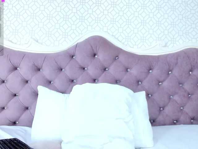 Valery-Smith live cam