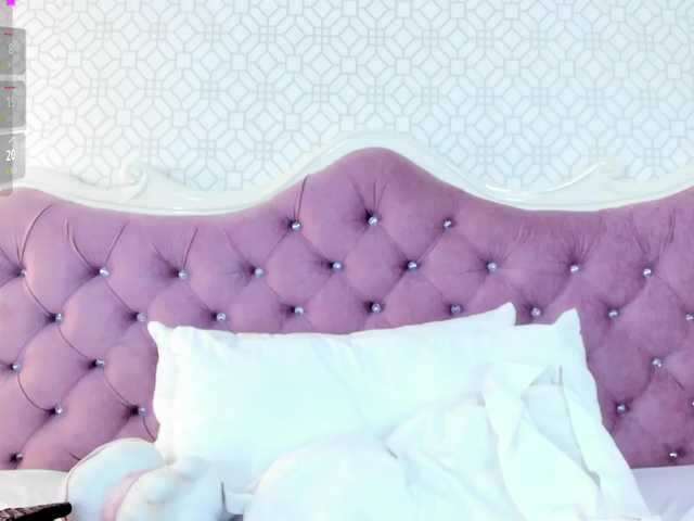 Valery-Smith live cam on BongaCams