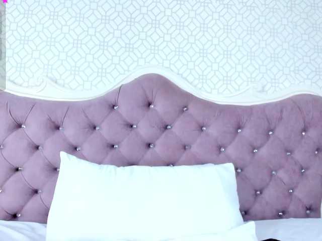 Valery-Smith live cam on BongaCams