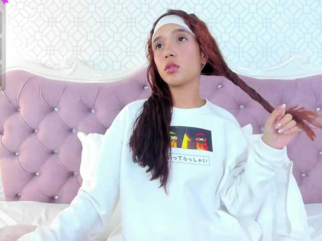 Valery-Smith live cam on BongaCams