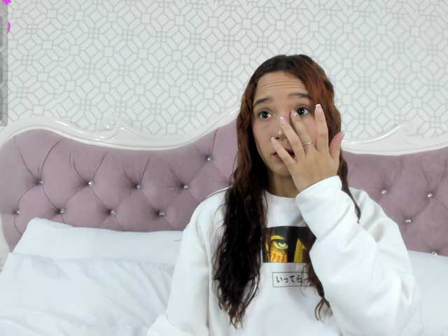 Valery-Smith live cam on BongaCams