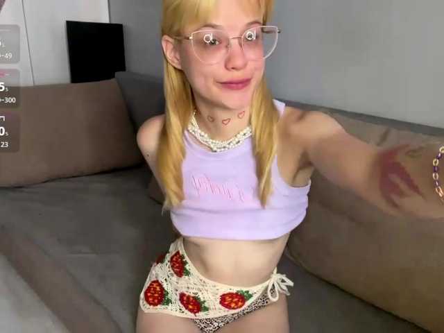 Lilipupp live webcam show