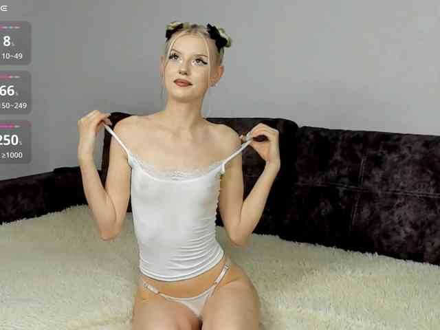 Polina-sweeetheart webcam