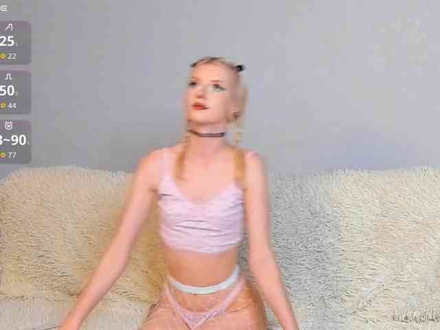 Polina-sweeetheart webcam