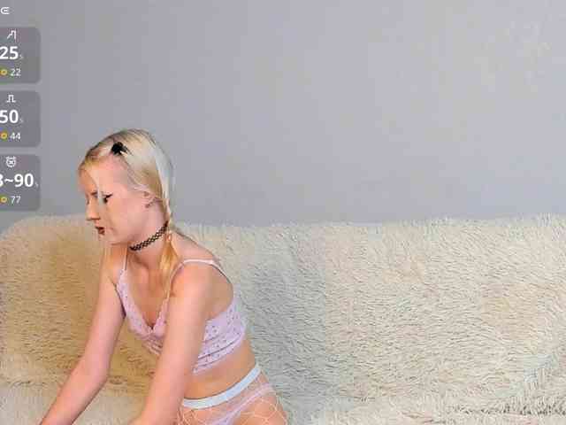 Polina-sweeetheart webcam