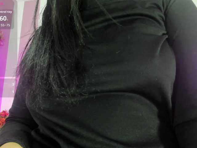 estrella-bonita live cam on BongaCams
