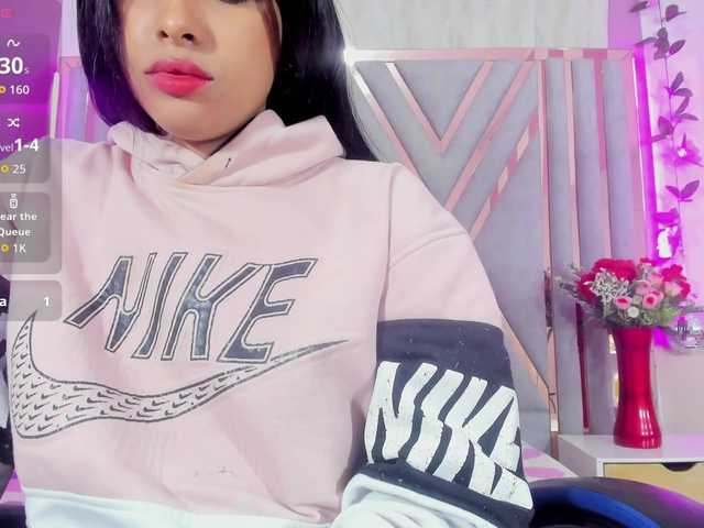 estrella-bonita live cam on BongaCams
