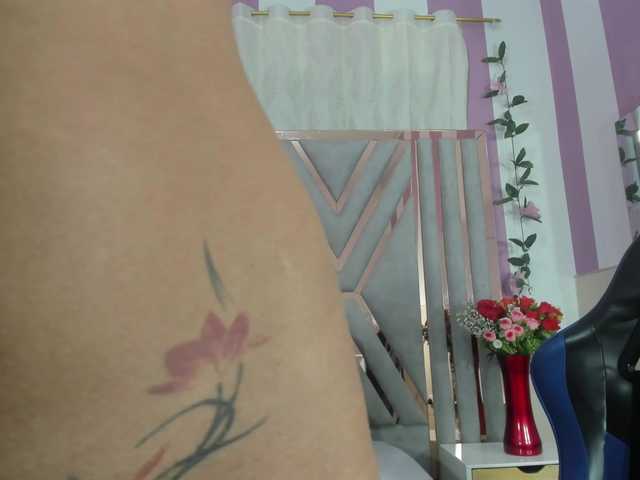 estrella-bonita live cam on BongaCams
