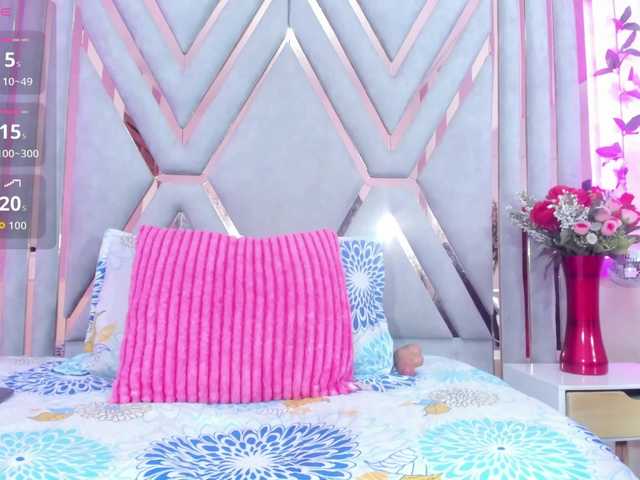 estrella-bonita live cam on BongaCams