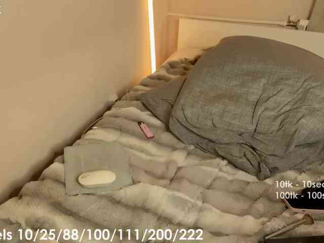 xxtina webcam