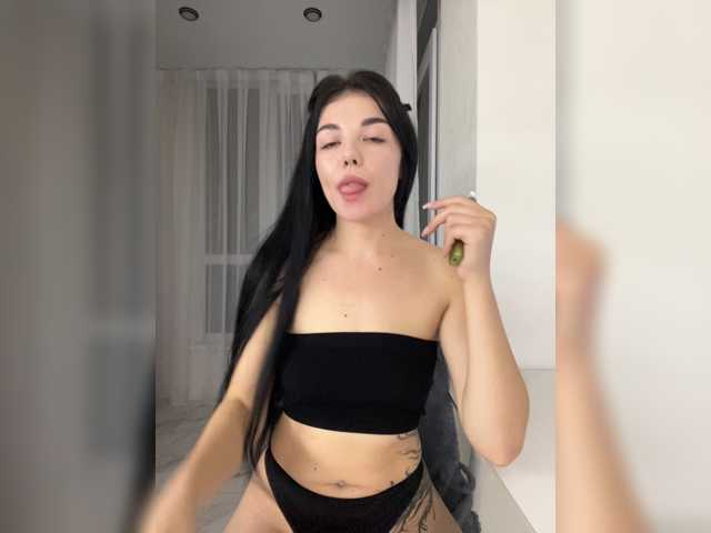 MissDesire live cam on BongaCams