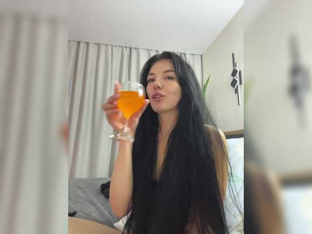 MissDesire live cam on BongaCams