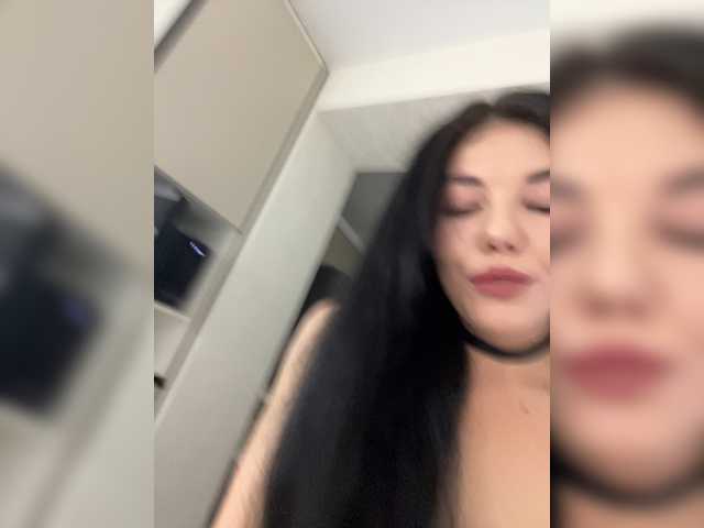 MissDesire live cam on BongaCams
