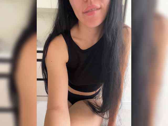 MissDesire webcam