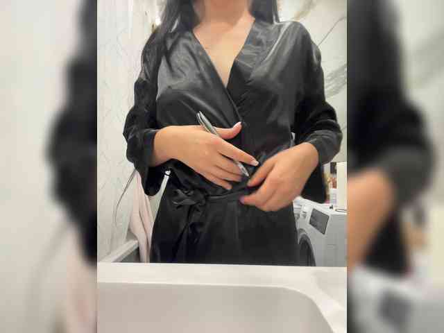MissDesire webcam