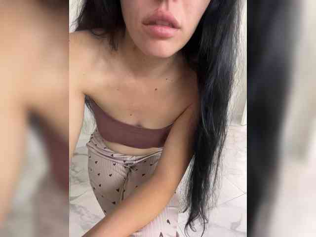 MissDesire webcam