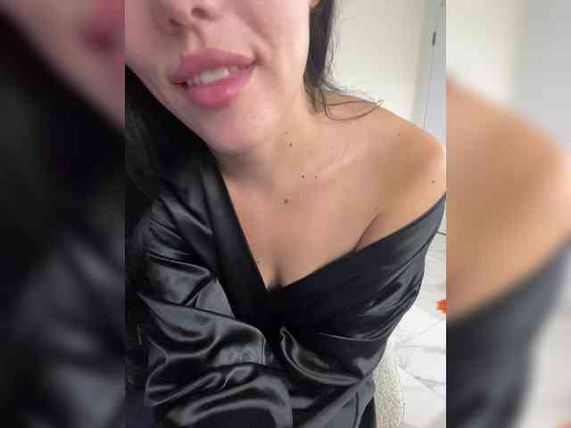 MissDesire webcam