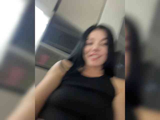 MissDesire webcam