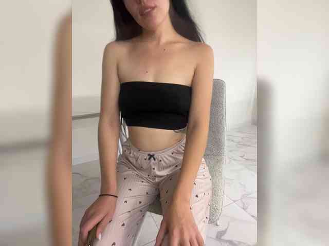 MissDesire webcam