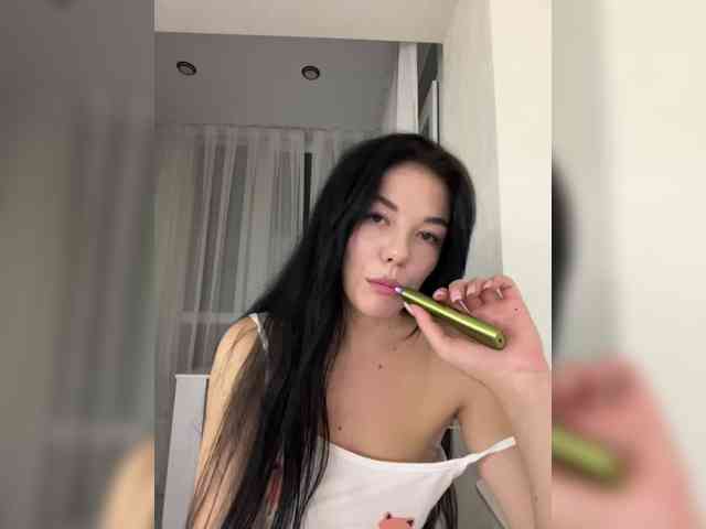 MissDesire webcam