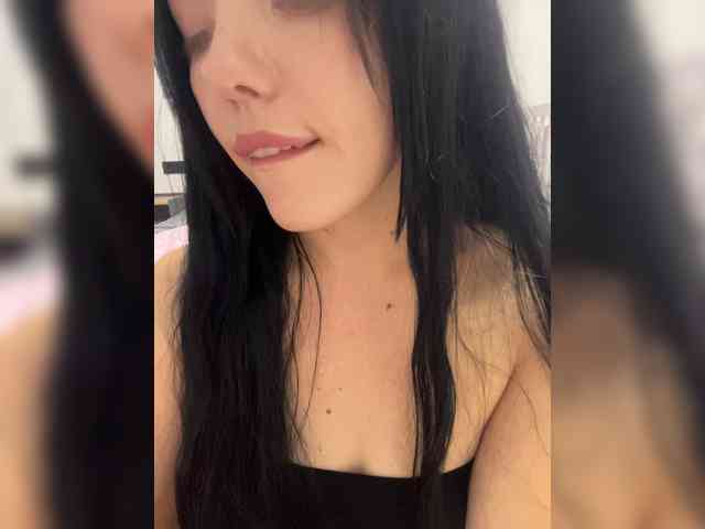 MissDesire webcam