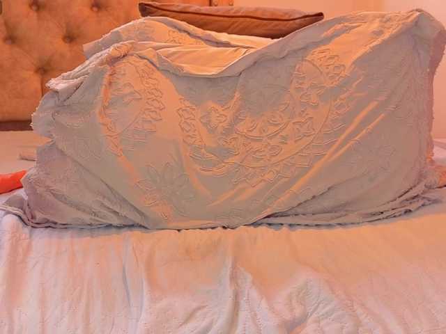 KeryHilson live cam on BongaCams