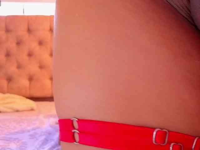 KeryHilson webcam