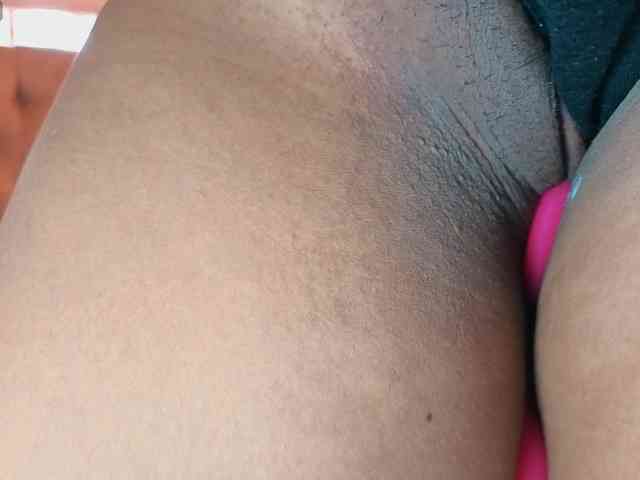 KeryHilson webcam