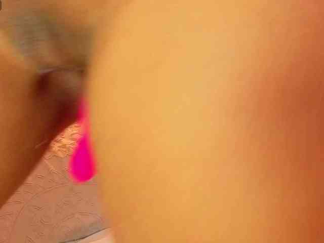 KeryHilson webcam