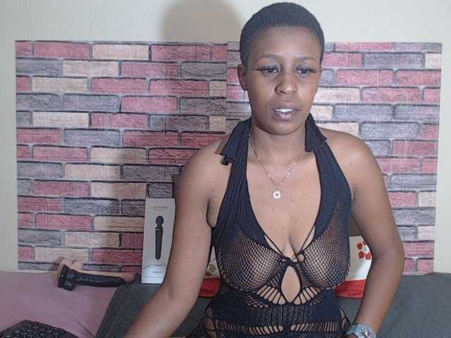 wildasjasmin live cam on BongaCams