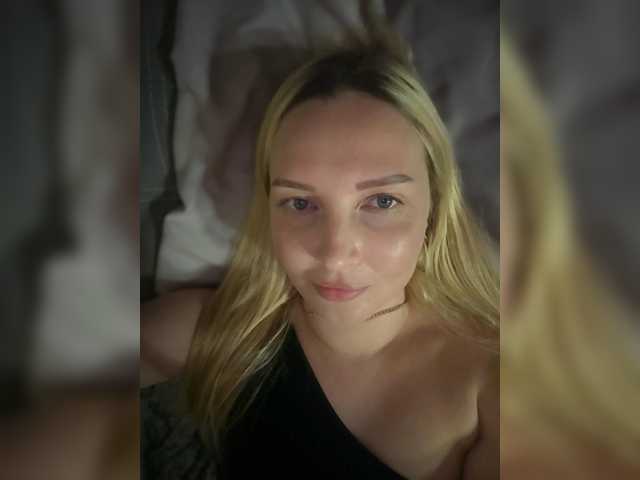 Hixan live webcam show