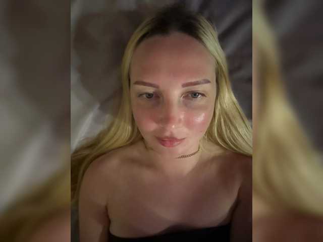 Hixan live cam on BongaCams