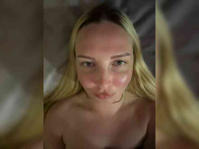Hixan Live Webcam on BongaCams