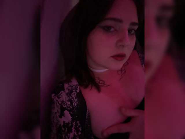 Milka611 webcam
