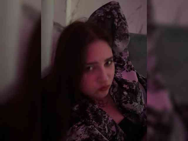 Milka611 Sex Cam Show