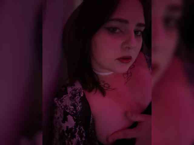 Milka611 Sex Cam Show
