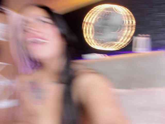 AMMBER-HONEY webcam