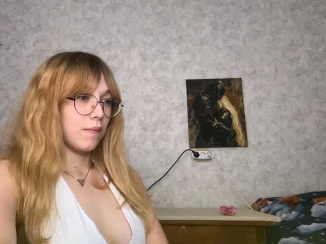 LisabethTriarsi live cam on BongaCams
