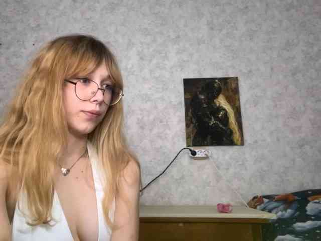 Model: LisabethTriarsi