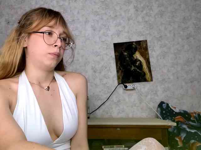 Model: LisabethTriarsi