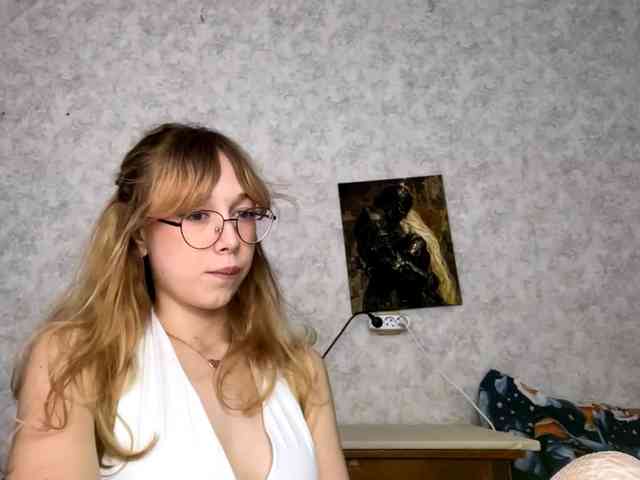 Model: LisabethTriarsi