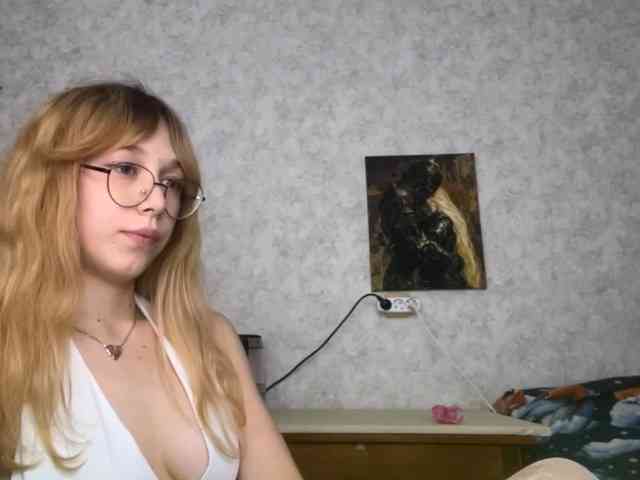 Model: LisabethTriarsi