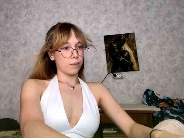 Model: LisabethTriarsi