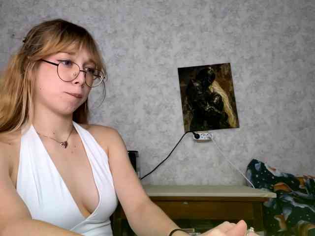 LisabethTriarsi webcam