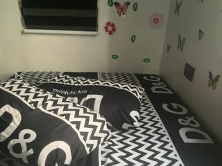 CharmingAura2's Live Webcam
